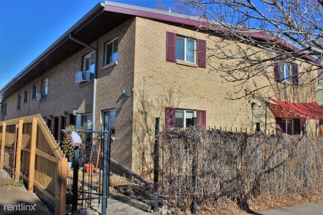 Building Photo - 165 W Cedar Ave