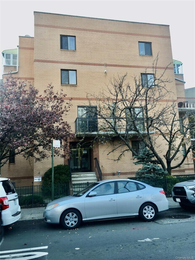 Foto del edificio - 68-03 41st Ave