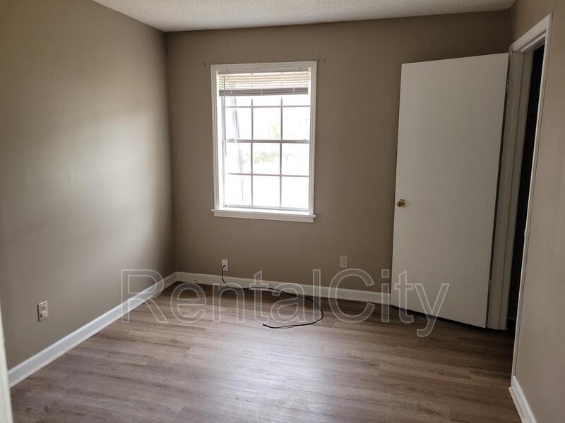 265 Greenway St, Dyersburg, TN 38024 House Rental in Dyersburg, TN