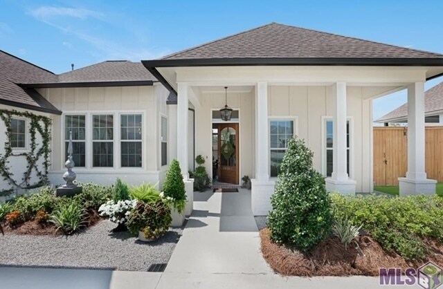 Building Photo - 38297 Meadow Rue Dr