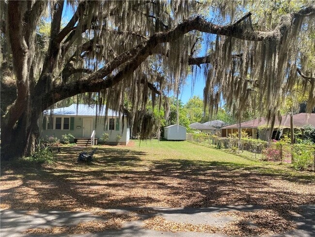 Building Photo - 607 West St