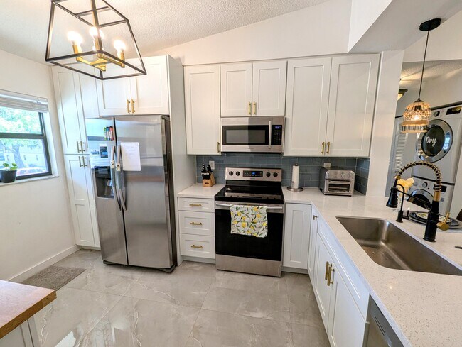 Foto del edificio - 3130 Millwood Terrace