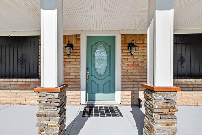 Foto del edificio - 16415 1st St