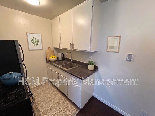 Foto del edificio - 2928 4th St