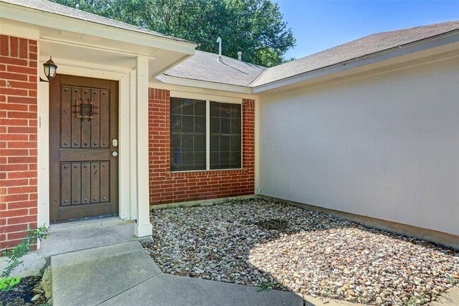 Foto del edificio - 4802 Walden Cir