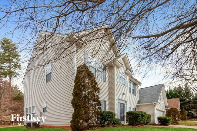 Foto del edificio - 1215 Oakdale Commons Ct