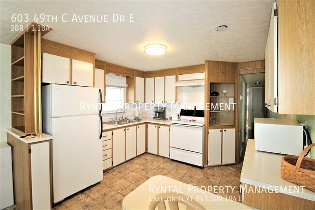 Foto del edificio - 603 49th Avenue Dr E