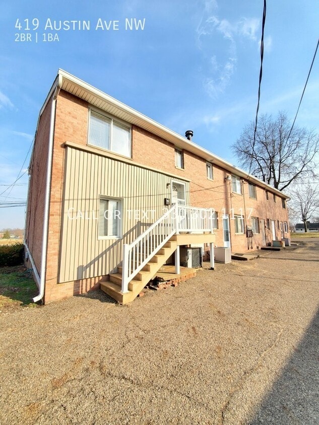 419 Austin Ave NW, Massillon, OH 44646 Room for Rent in Massillon, OH