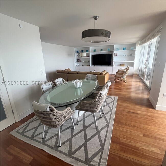 Foto del edificio - 881 Ocean Dr