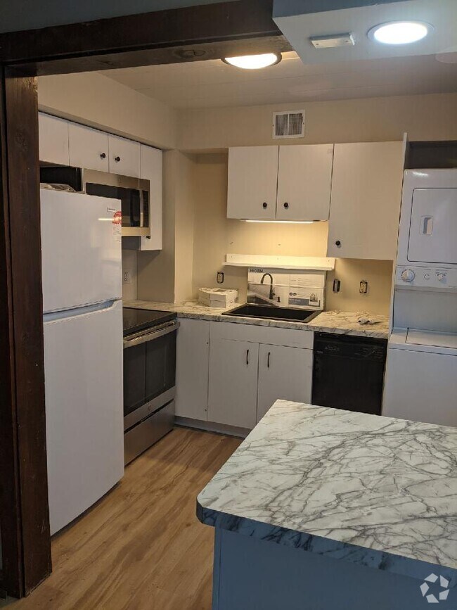 Sherman Terrace Apartments for Rent Madison, WI 41 Rentals