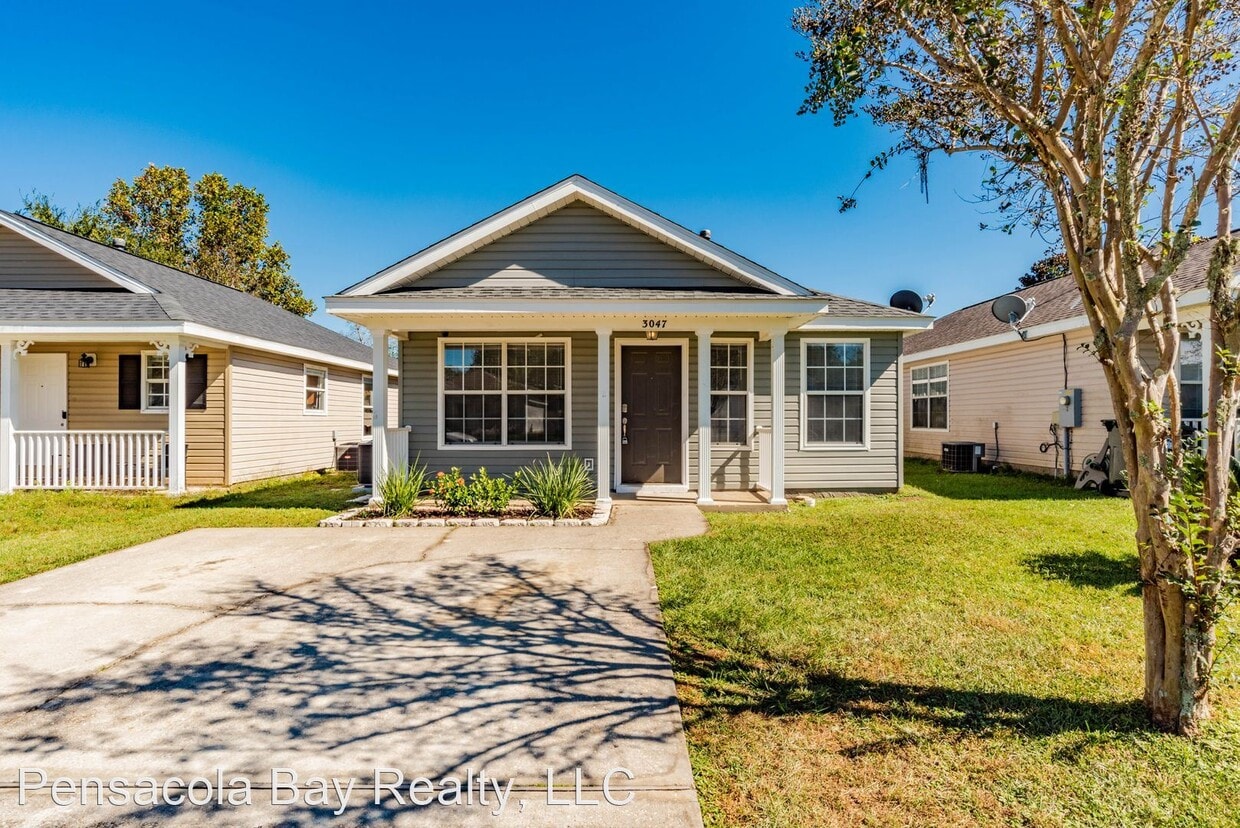 3 br, 2 bath House 3047 Flintlock Drive House Rental in Pensacola