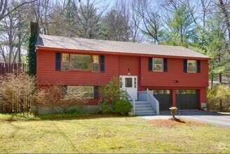 Building Photo - 198 Carlisle Rd