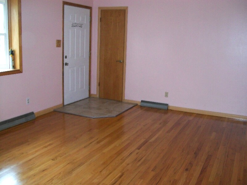 Primary Photo - 2615 21st Ave