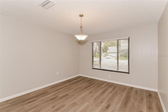 Building Photo - 8416 Cypress Lake Cir