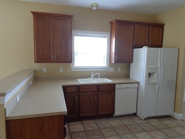 Building Photo - 1013 Triple Crown Dr