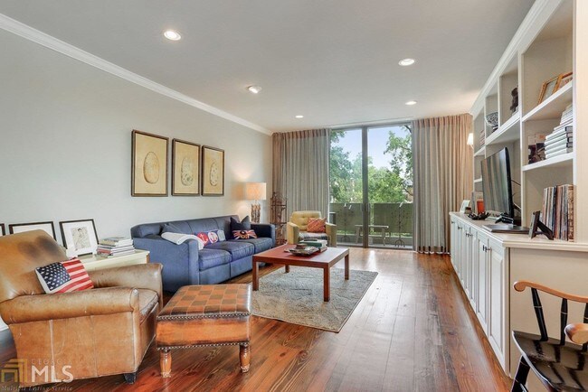Foto del edificio - 2575 Peachtree Rd