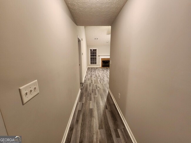 Building Photo - 9033 Scottsdale Ct