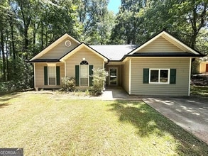 Building Photo - 180 Saint James Pl