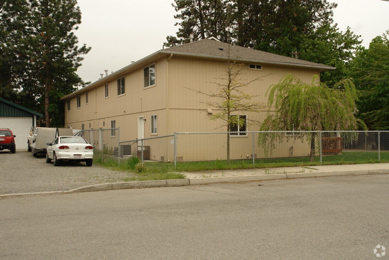 Foto del edificio - 100 E Miller Ave