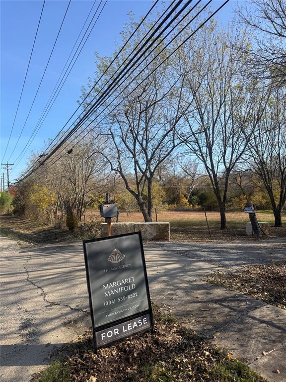 Building Photo - 6011 Nuckols Crossing Rd