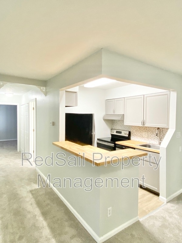 Foto del edificio - 161 Haverford Ct