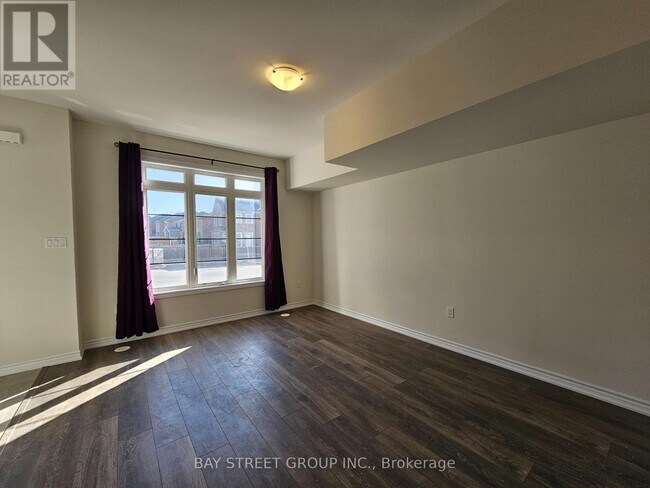 Building Photo - 584 Murrell Blvd