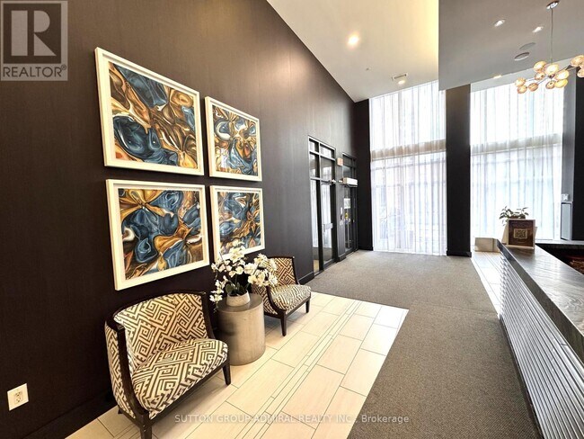 Photo du bâtiment - 400 Adelaide St E