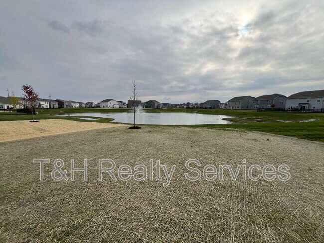 Foto del edificio - 10155 Bitternut Run Ln