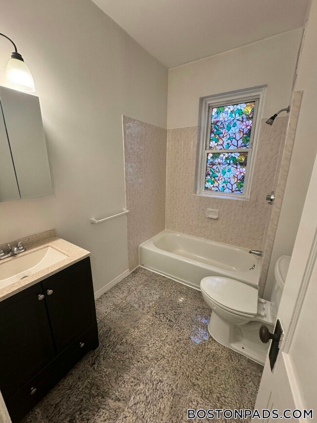 Building Photo - 1189 Commonwealth Ave