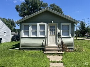 Building Photo - 803 Johnson St