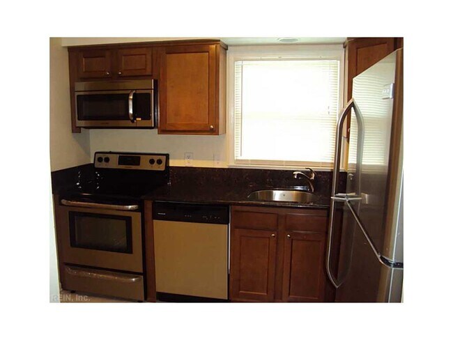 Building Photo - WASHINGTON SQUARE