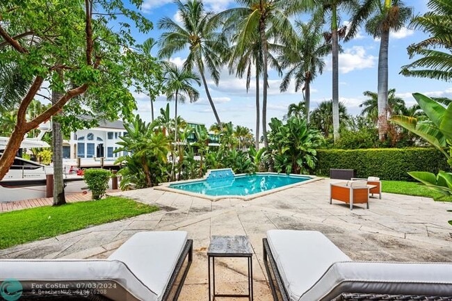 Building Photo - 331 Lido Dr