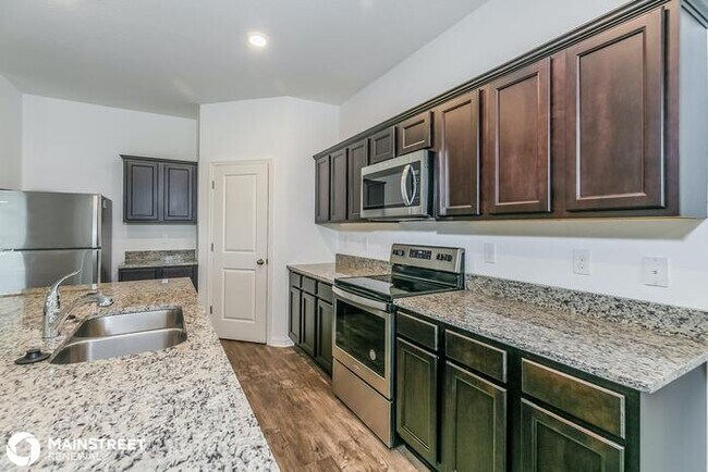 Building Photo - 206 Hidden Lake Loop, Haines City, FL 33844