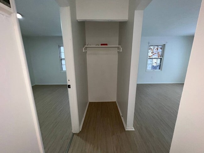 Foto del edificio - 3 bedroom Ranch home with LARGE basement - EDEN and CMHA section 8 available.