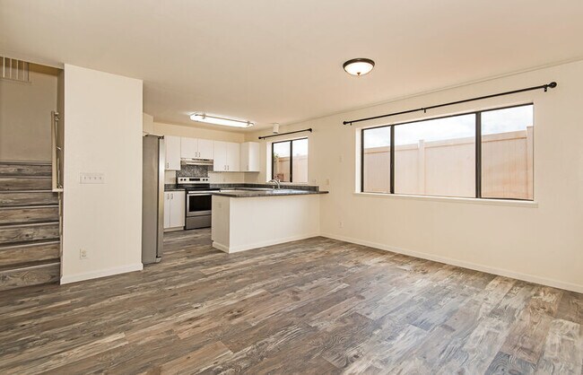Building Photo - 94-546 Polina Pl