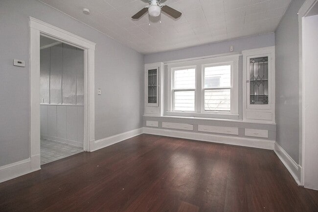 Foto del edificio - 1909 Treadway Ave