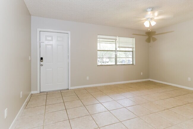 Foto del edificio - 1211 SE Sea Oat Ln