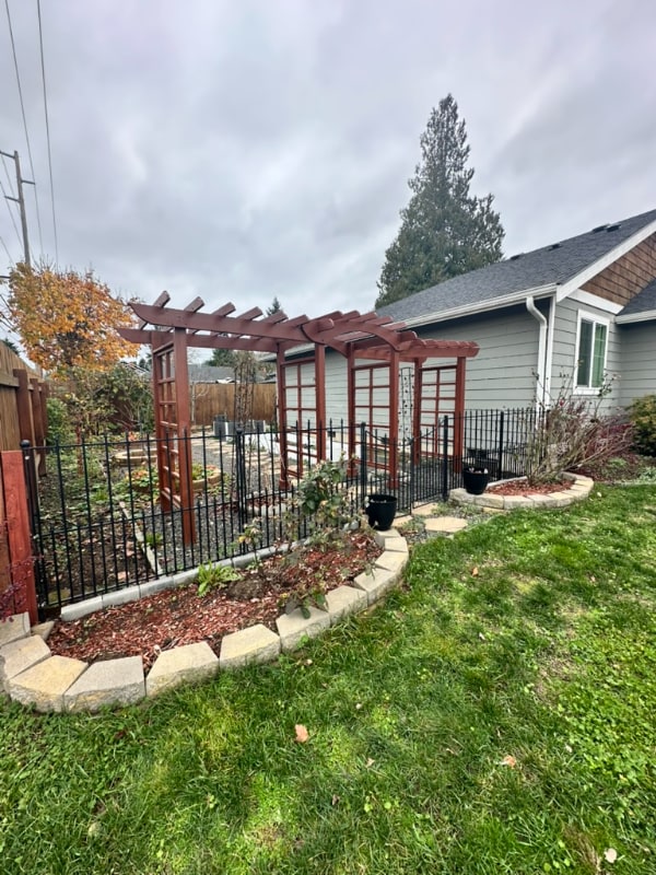 Building Photo - 3501 Springbrook Ln