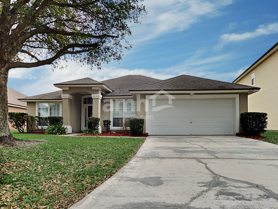 Primary Photo - 3337 Horseshoe Trail Dr