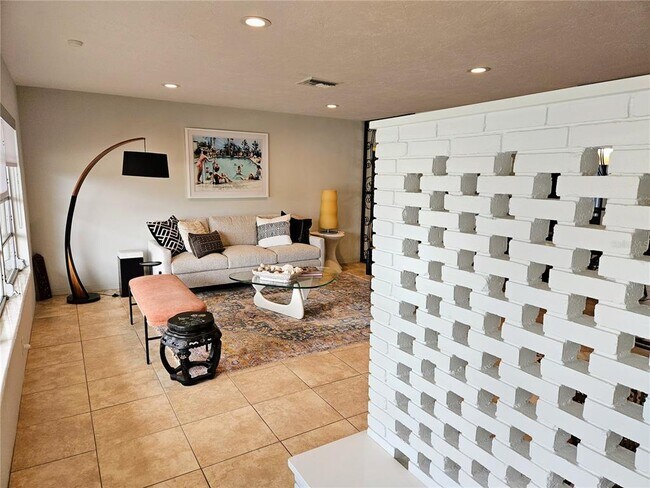 Foto del edificio - 5200 39th St S