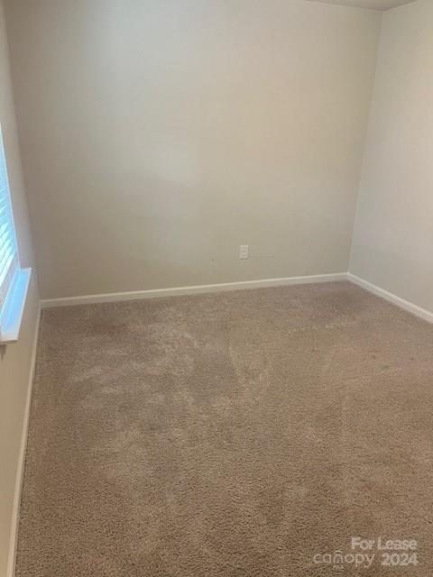 Building Photo - 163 Robinhood Loop