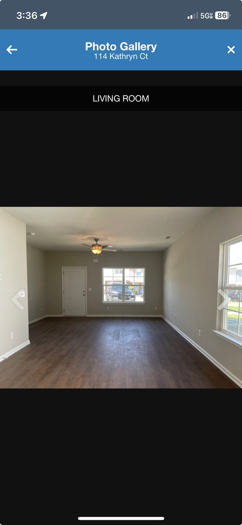 Building Photo - Lovely Columbia Townhome ** Lease Pending **