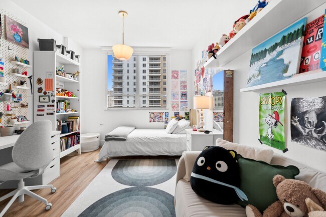 Foto del edificio - 801 Brickell Key Blvd