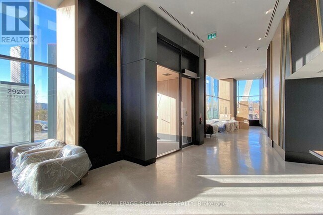 Building Photo - 2920 Hwy 7