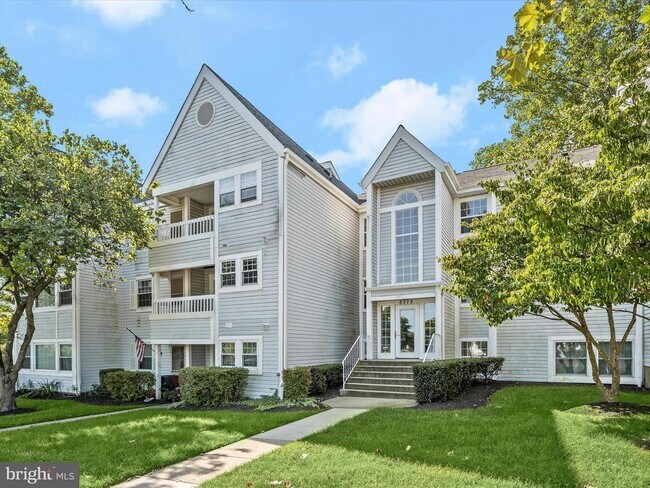 Foto del edificio - 8375 Montgomery Run Rd
