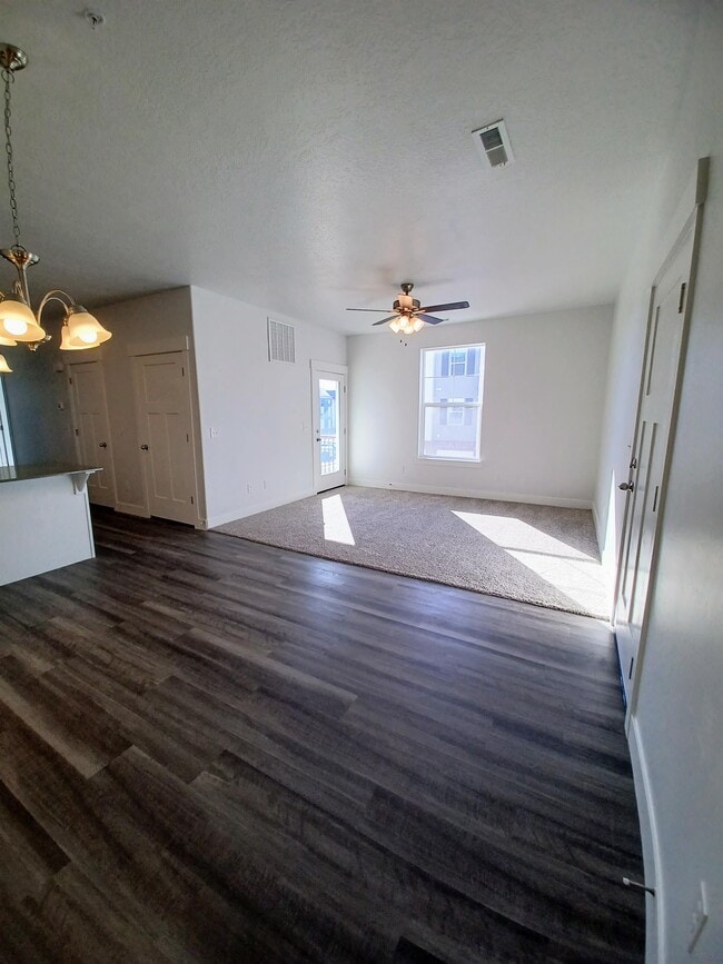 Building Photo - 3717 W 1500 N