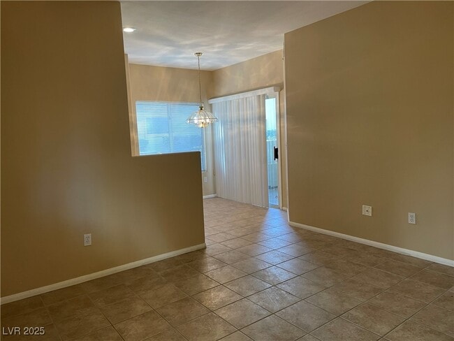 Building Photo - 1420 Red Crest Ln