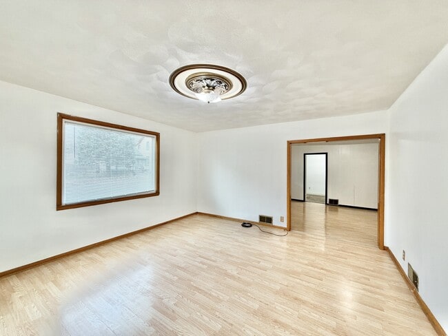 Foto del edificio - 809 Rockport Rd