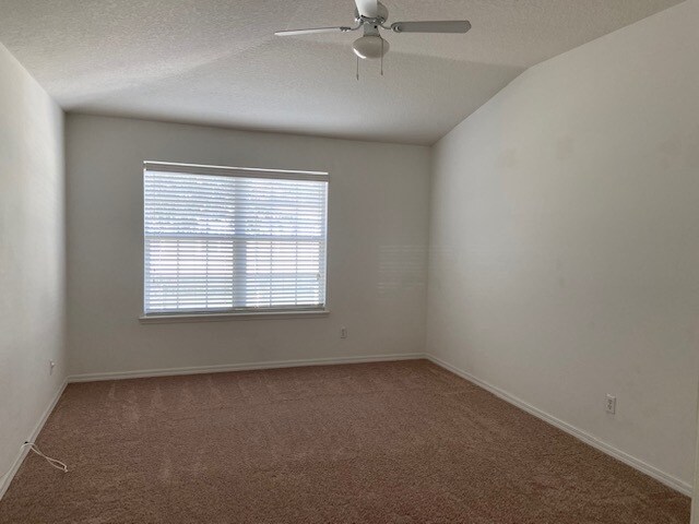 Foto del edificio - 762 Ashworth Overlook Dr