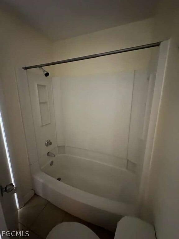 Building Photo - 2875 Winkler Ave